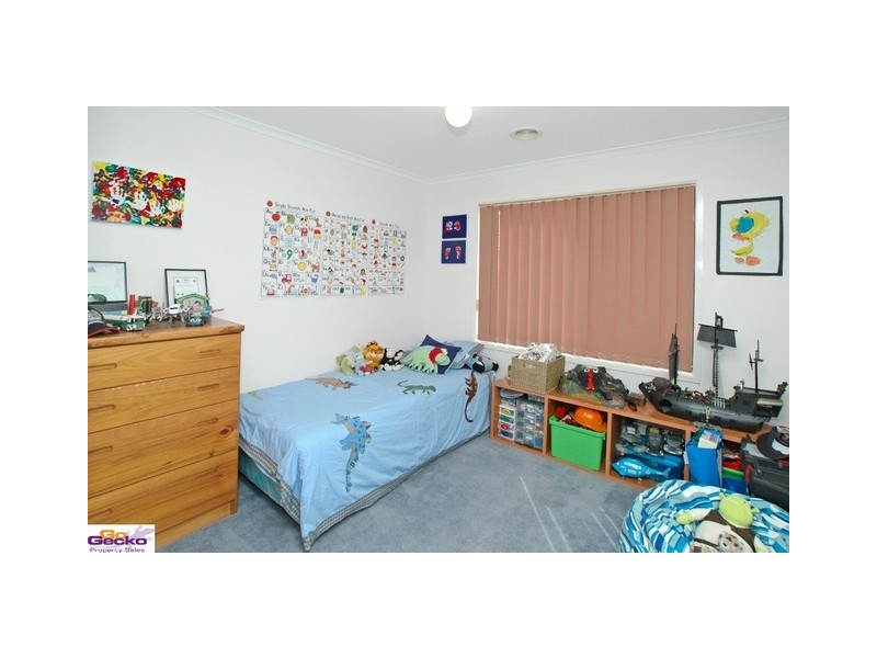 12 english grove, Jerrabomberra NSW 2619