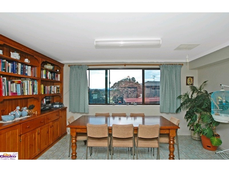 24 Ullamulla Crescent, Queanbeyan NSW 2620