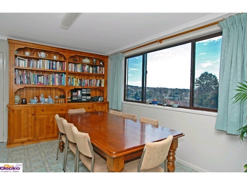 24 Ullamulla Crescent, Queanbeyan NSW 2620