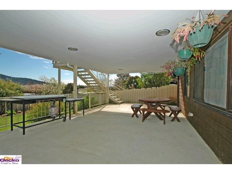 24 Ullamulla Crescent, Queanbeyan NSW 2620