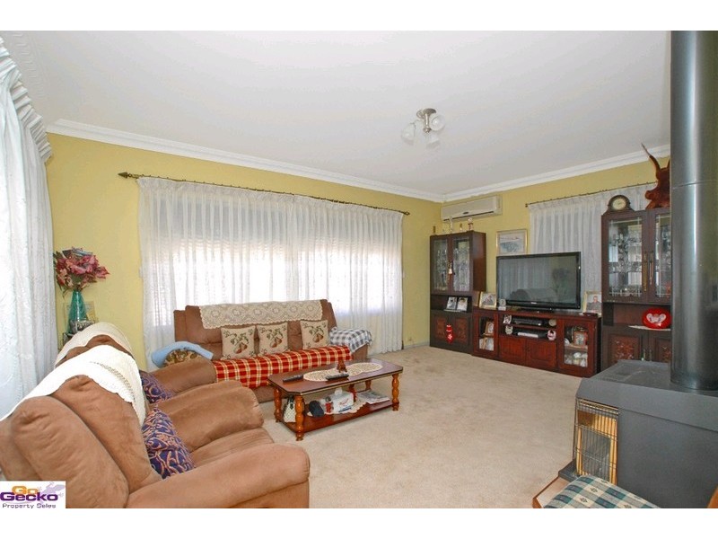 3 Dixie Place, Queanbeyan NSW 2620