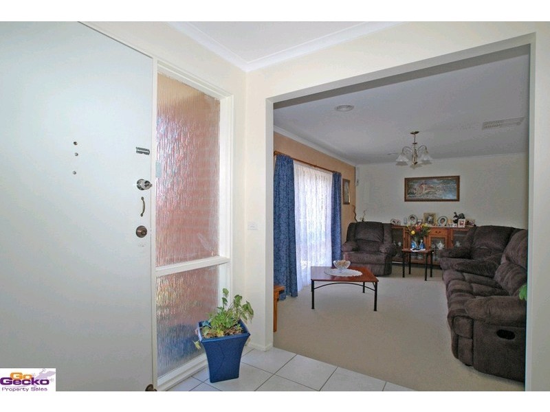 57 Brudenell Drive, Jerrabomberra NSW 2619