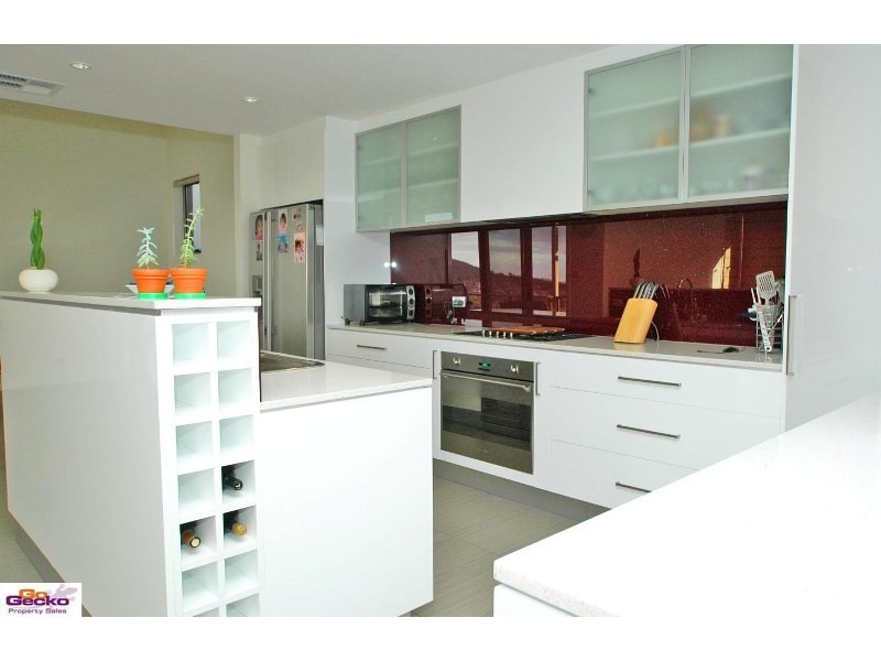 57 Woodhill Link, Jerrabomberra NSW 2619