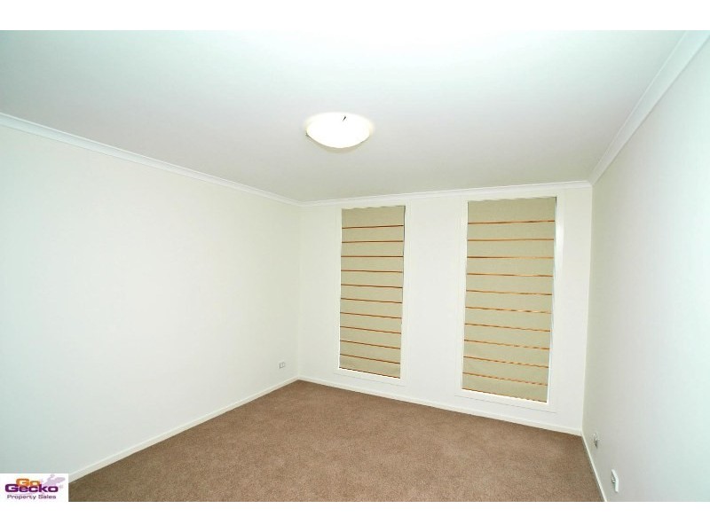 57 Woodhill Link, Jerrabomberra NSW 2619