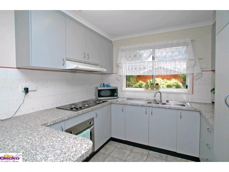 2/2 River Drive, Queanbeyan NSW 2620