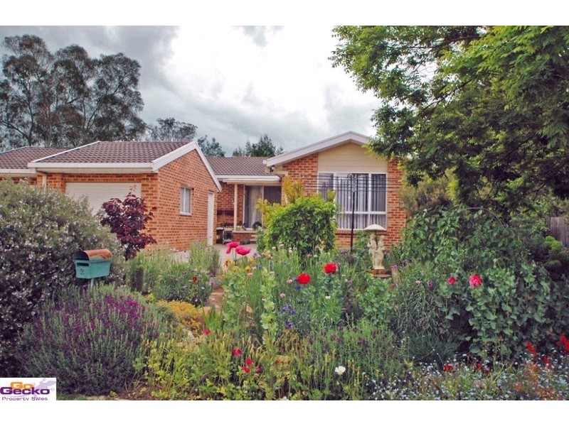 2/2 River Drive, Queanbeyan NSW 2620