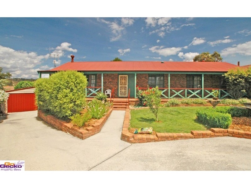 5 Mcinnes Place, Queanbeyan NSW 2620