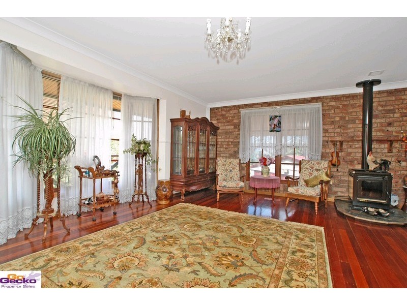 5 Mcinnes Place, Queanbeyan NSW 2620