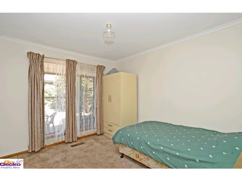 5 Mcinnes Place, Queanbeyan NSW 2620