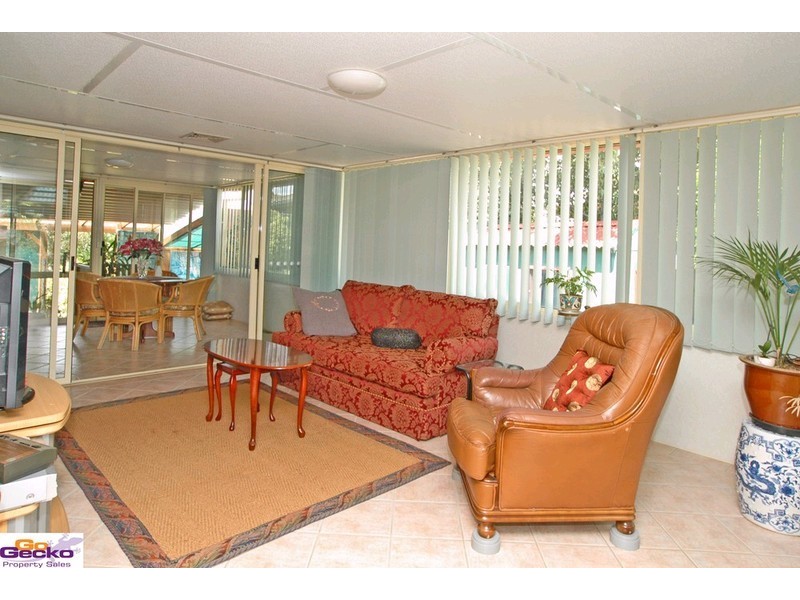 5 Mcinnes Place, Queanbeyan NSW 2620