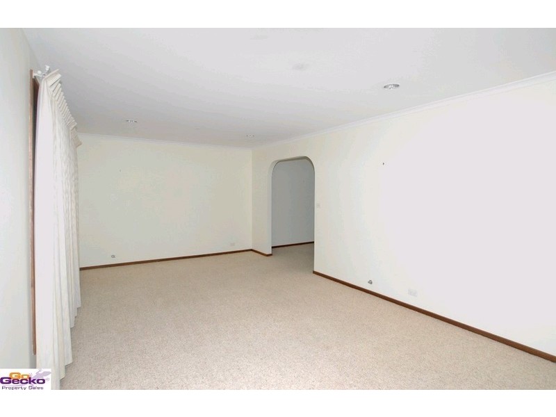 55 Brudenell Drive, Jerrabomberra NSW 2619