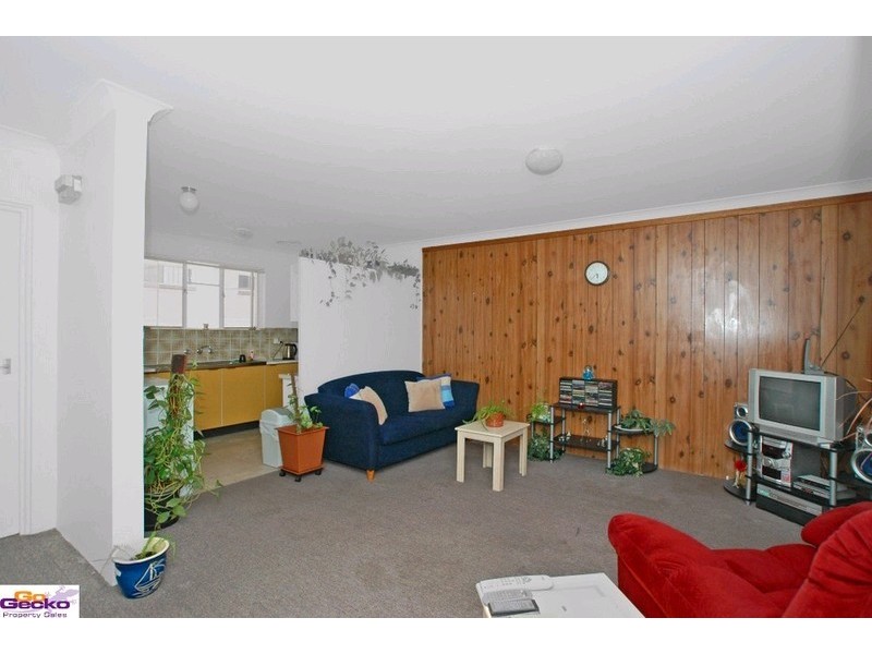 2/59 Donald Road, Queanbeyan NSW 2620