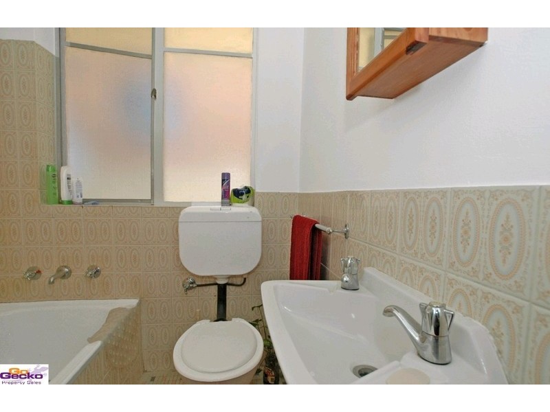 2/59 Donald Road, Queanbeyan NSW 2620