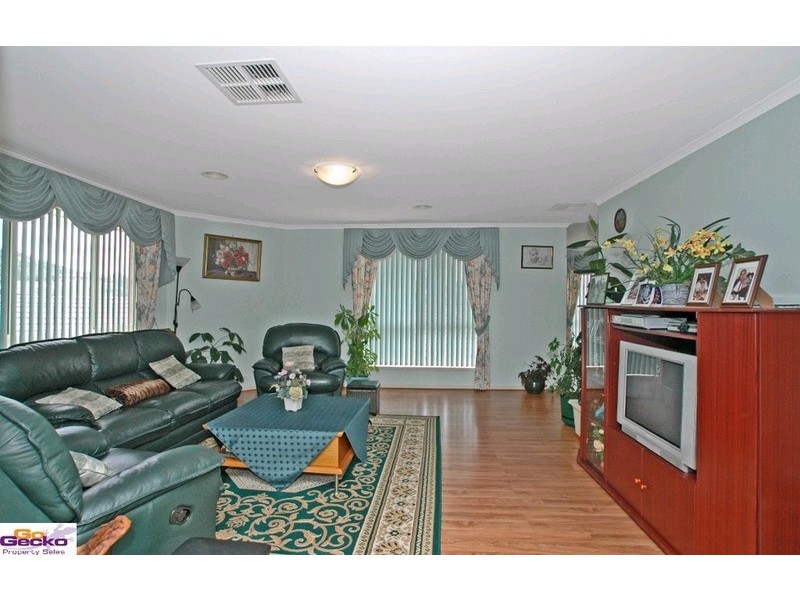 5 Binowee Place, Queanbeyan NSW 2620