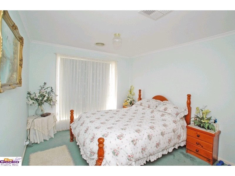 5 Binowee Place, Queanbeyan NSW 2620