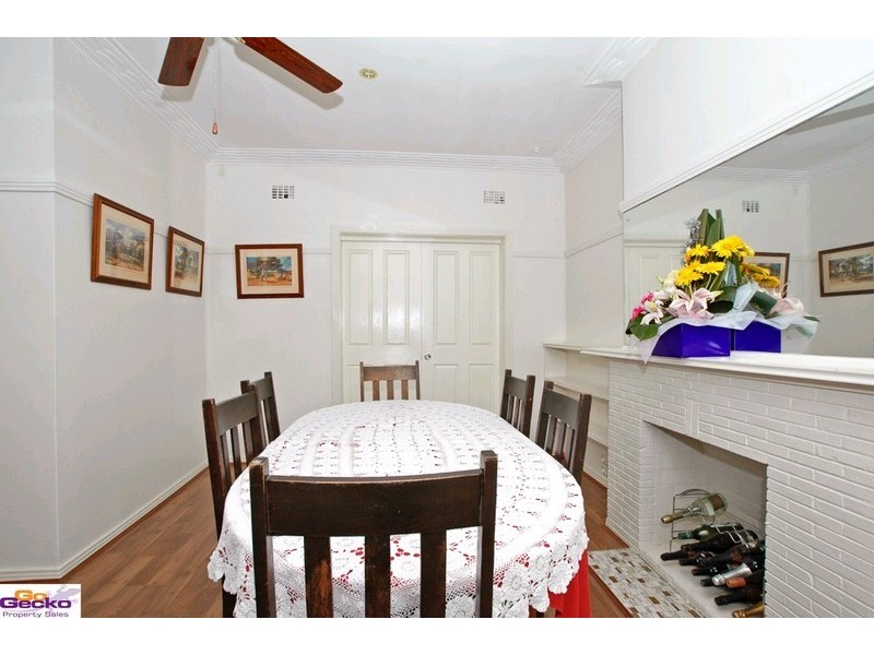 15 Munro Road, Queanbeyan NSW 2620