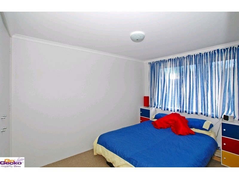 27/74-80 Collett Street, Queanbeyan NSW 2620