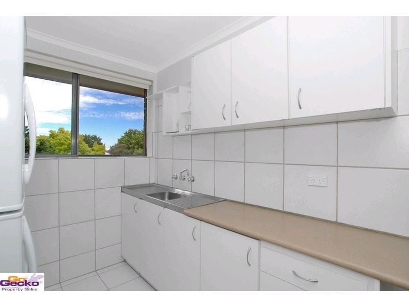 27/74-80 Collett Street, Queanbeyan NSW 2620