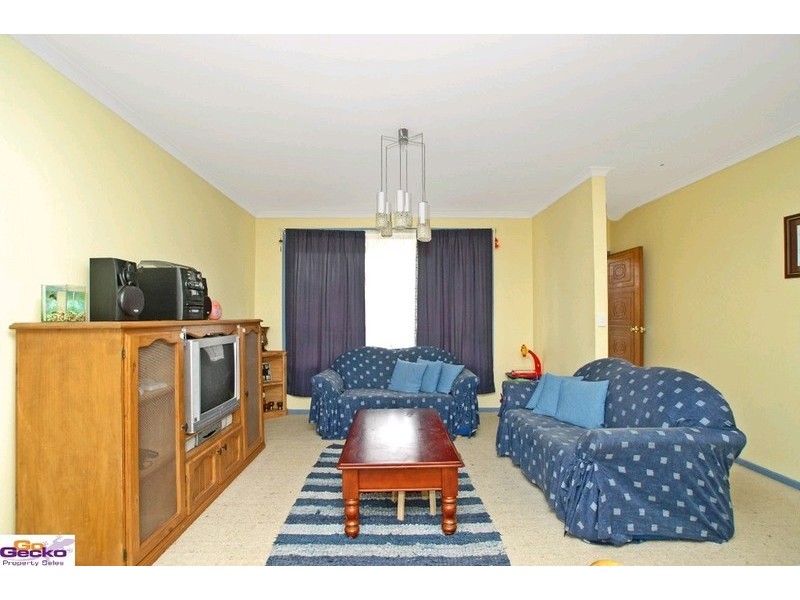 39 Crest Road, Queanbeyan NSW 2620