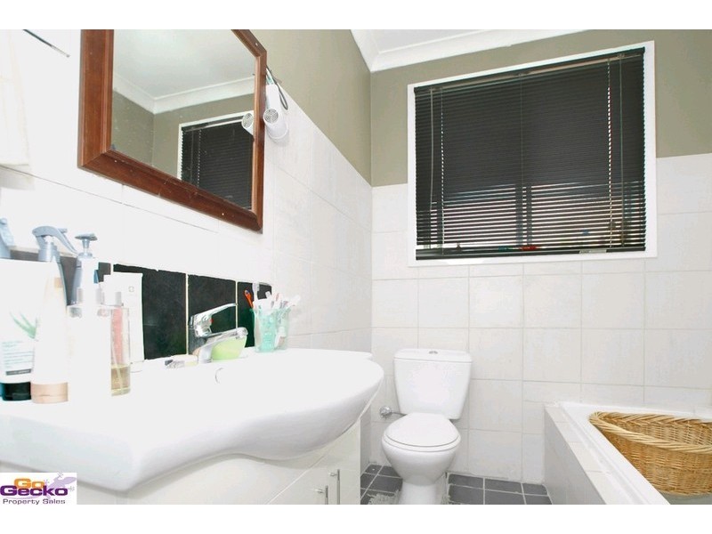 39 Crest Road, Queanbeyan NSW 2620