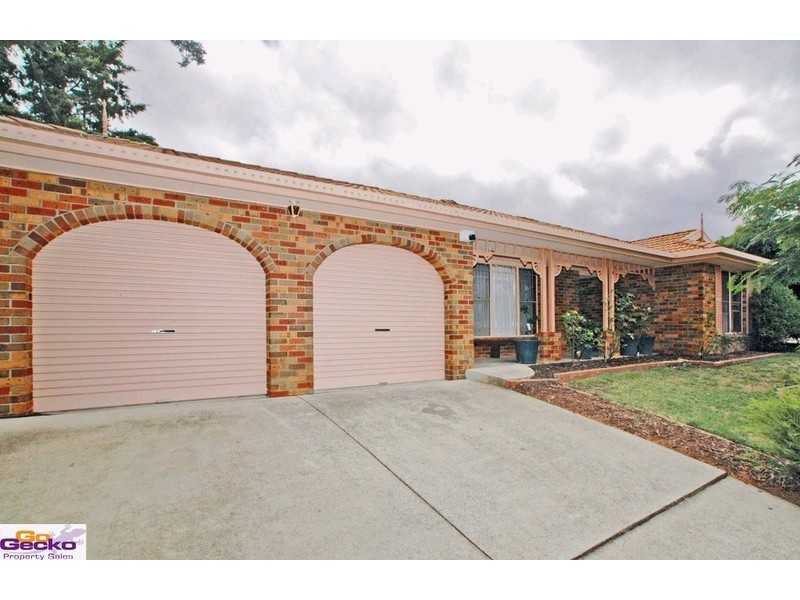 14 Walker Crescent, Jerrabomberra NSW 2619