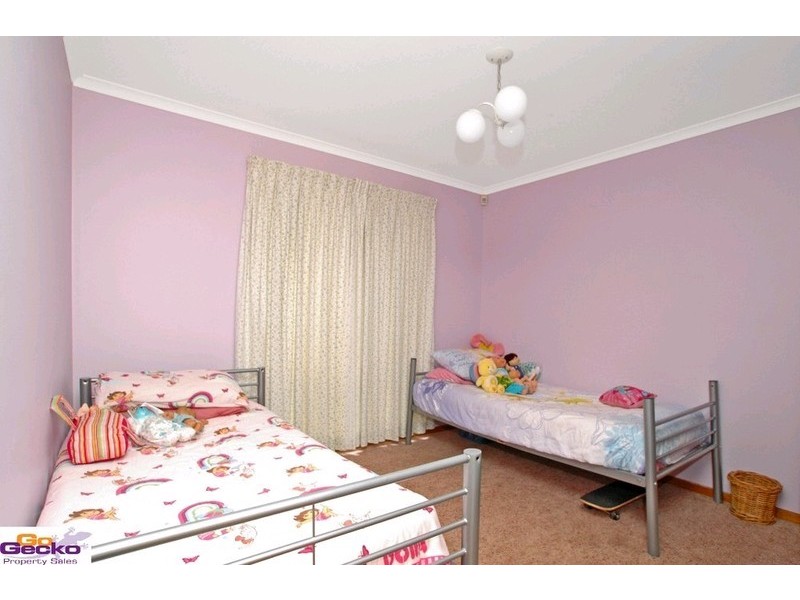 14 Walker Crescent, Jerrabomberra NSW 2619