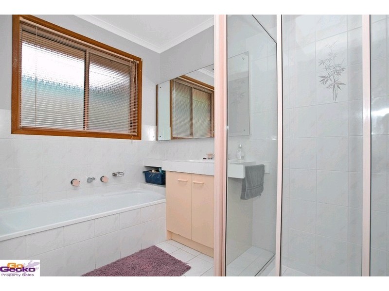 14 Walker Crescent, Jerrabomberra NSW 2619