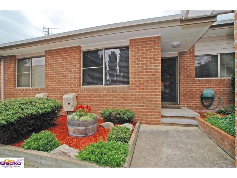 8/19 Barracks Flat Drive, Queanbeyan NSW 2620