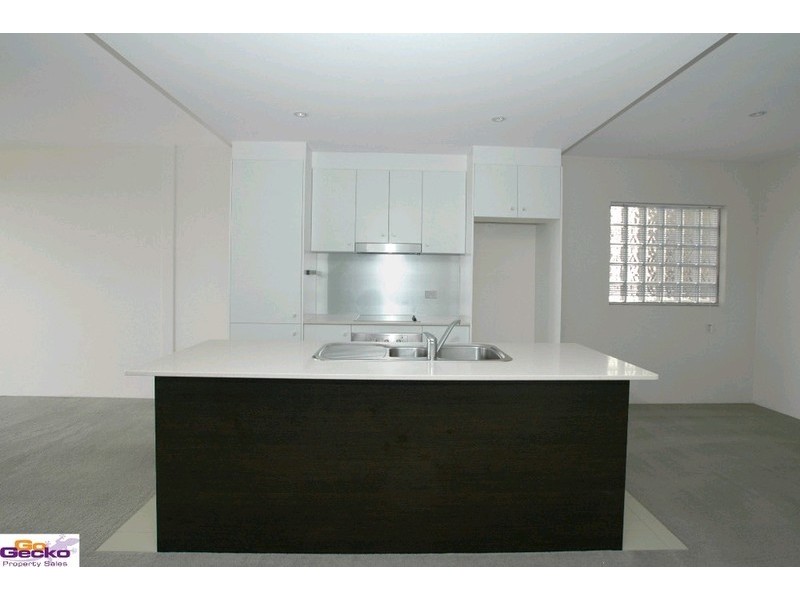 A22/17 Uriarra Road, Queanbeyan NSW 2620