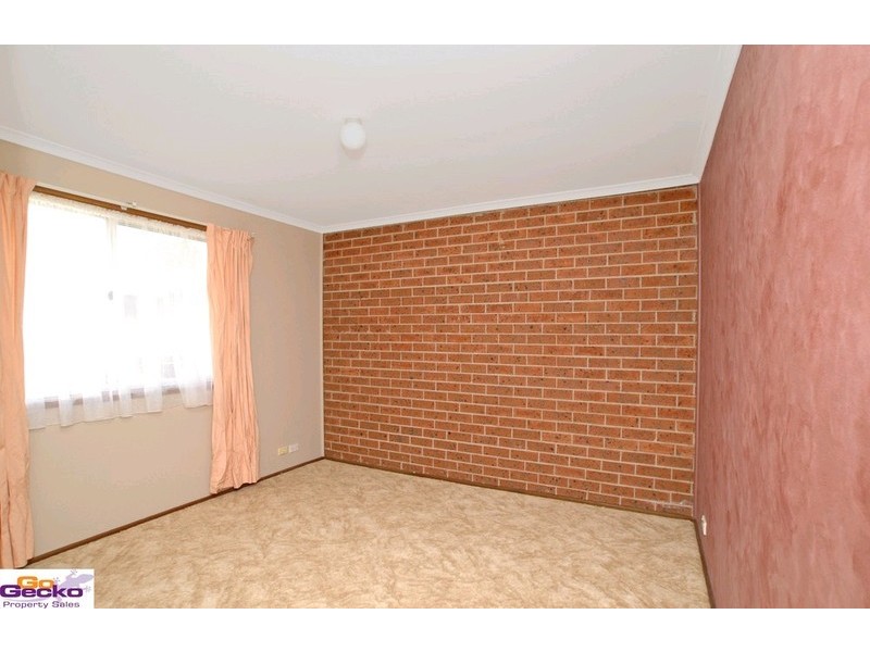 7/24 Bungendore Road, Queanbeyan NSW 2620