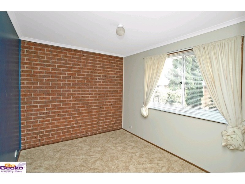 7/24 Bungendore Road, Queanbeyan NSW 2620