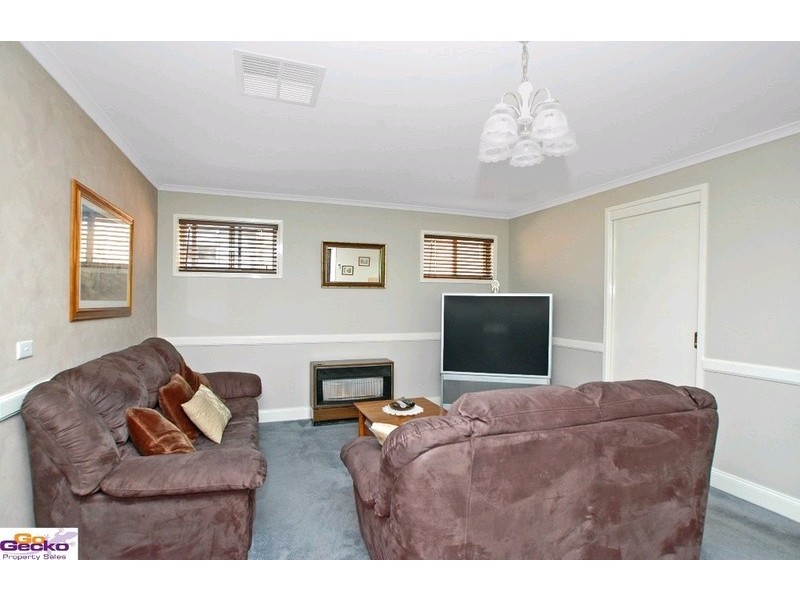 8 Lillipilli Street, Queanbeyan NSW 2620