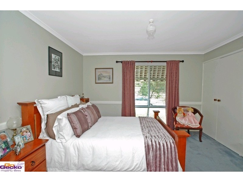 8 Lillipilli Street, Queanbeyan NSW 2620