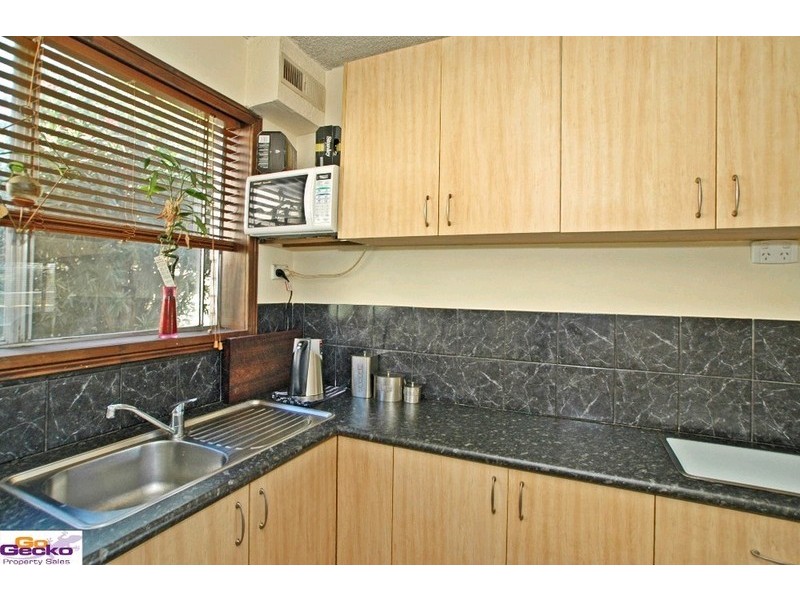 1/18 Broughton Place, Queanbeyan NSW 2620