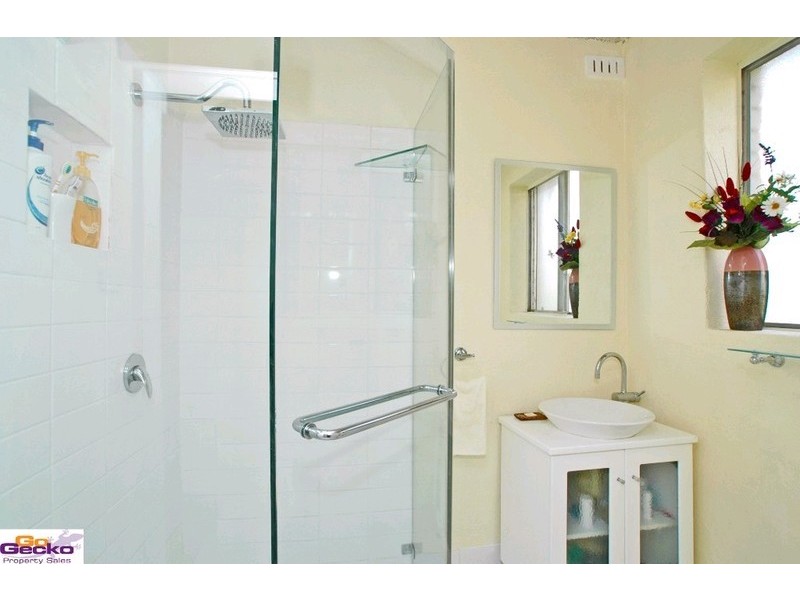 1/18 Broughton Place, Queanbeyan NSW 2620