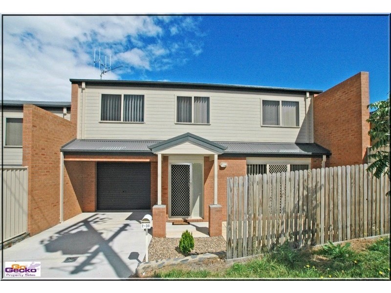 2/30 Ross Road, Queanbeyan NSW 2620