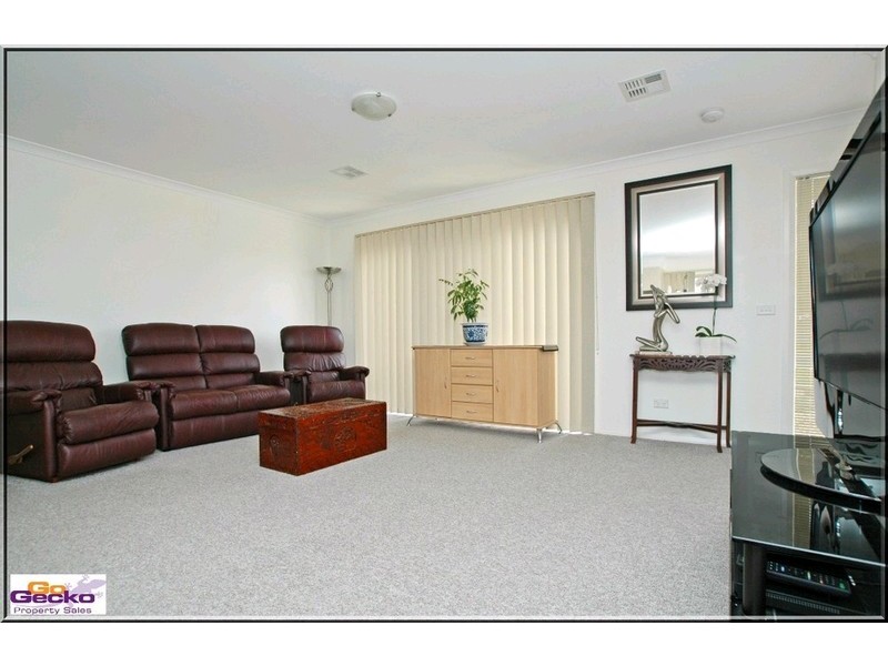 2/30 Ross Road, Queanbeyan NSW 2620