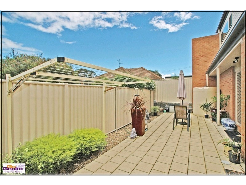 2/30 Ross Road, Queanbeyan NSW 2620