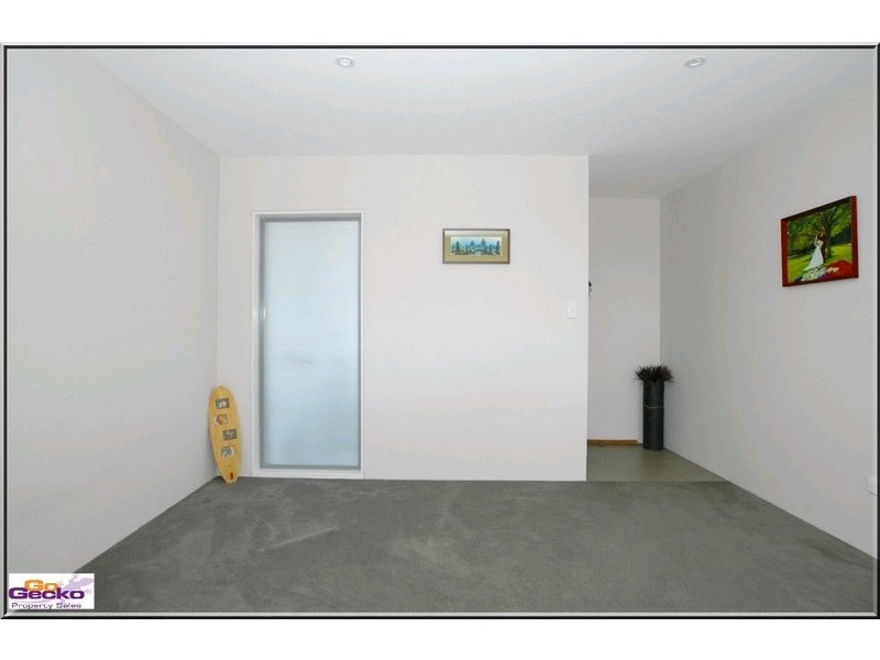 10D/17 Uriarra Road, Queanbeyan NSW 2620