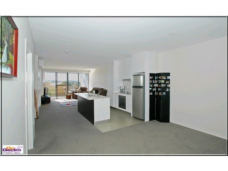 10D/17 Uriarra Road, Queanbeyan NSW 2620