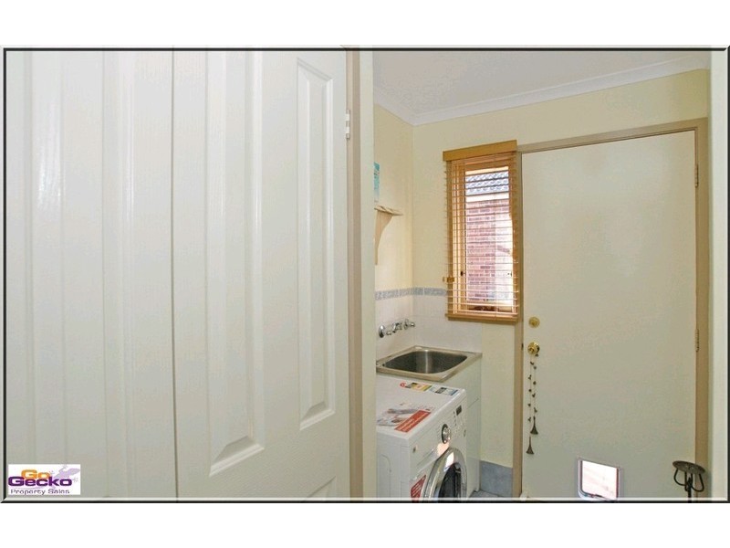 20 Unwin Avenue, Jerrabomberra NSW 2619
