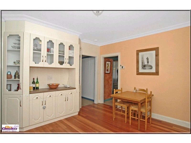 68 Derrima Road, Queanbeyan NSW 2620