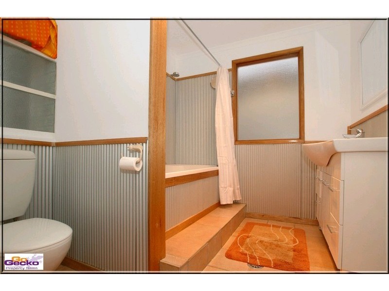 68 Derrima Road, Queanbeyan NSW 2620