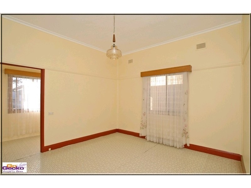 137 Collett Street, Queanbeyan NSW 2620