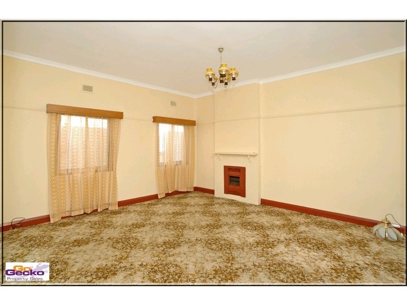 137 Collett Street, Queanbeyan NSW 2620