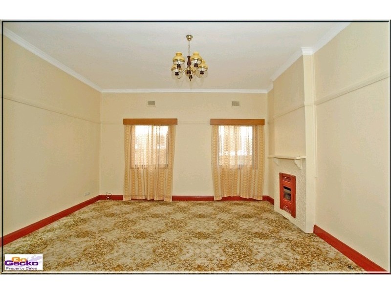 137 Collett Street, Queanbeyan NSW 2620