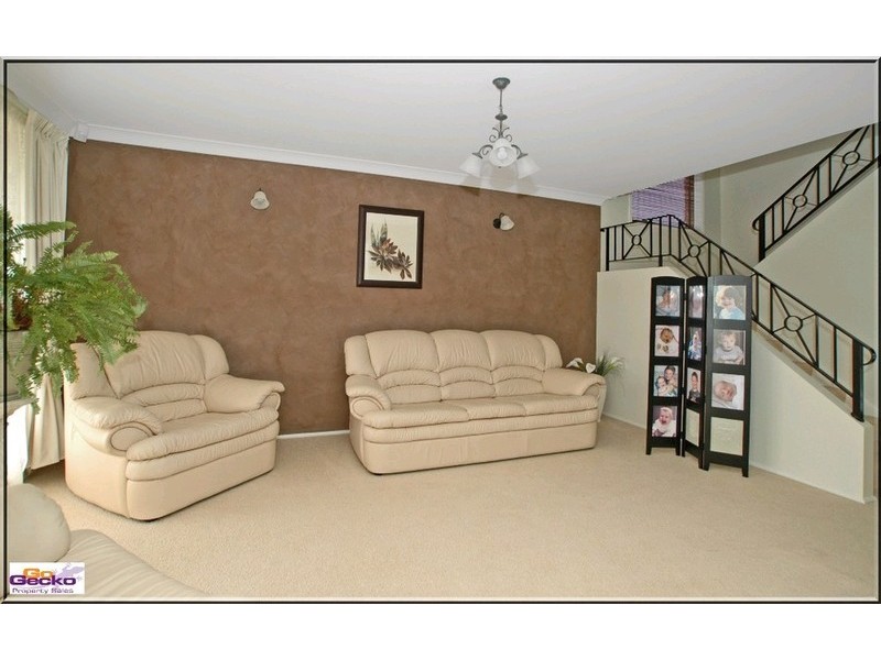 14 Falconer Place, Bungendore NSW 2621