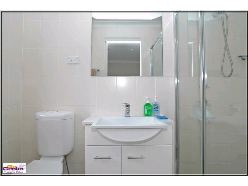 4/8-10 Ernest Street, Queanbeyan NSW 2620