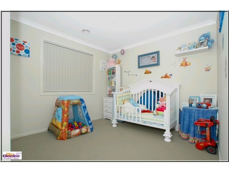 4/8-10 Ernest Street, Queanbeyan NSW 2620