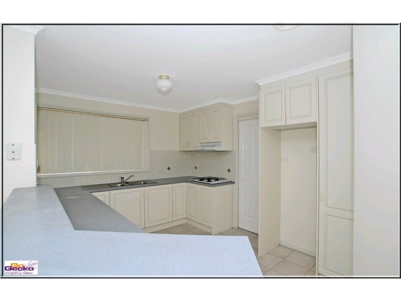 10 english grove, Jerrabomberra NSW 2619